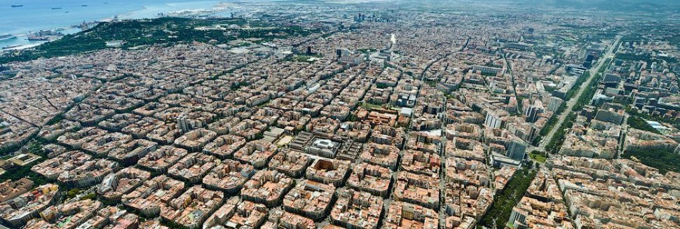 Город Барселона Фото